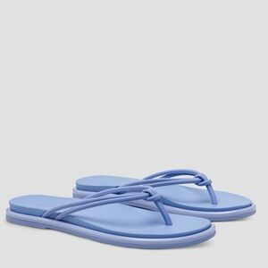 OluKai Aka cloud Blue Sandals Minimalist Design